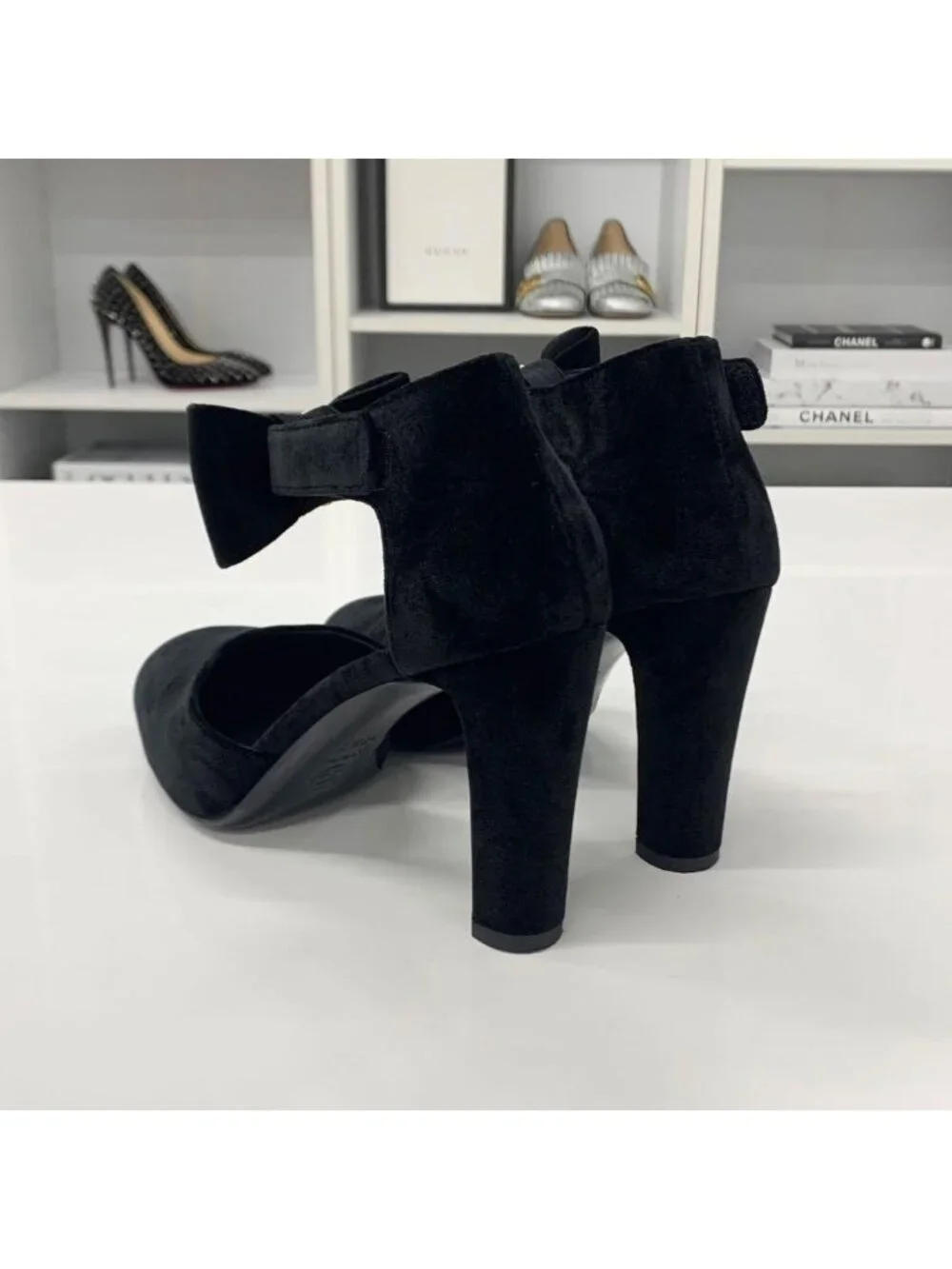 Chanel CC Logo Ribbon Velour Pearl Velcro Strap Pumps Heel